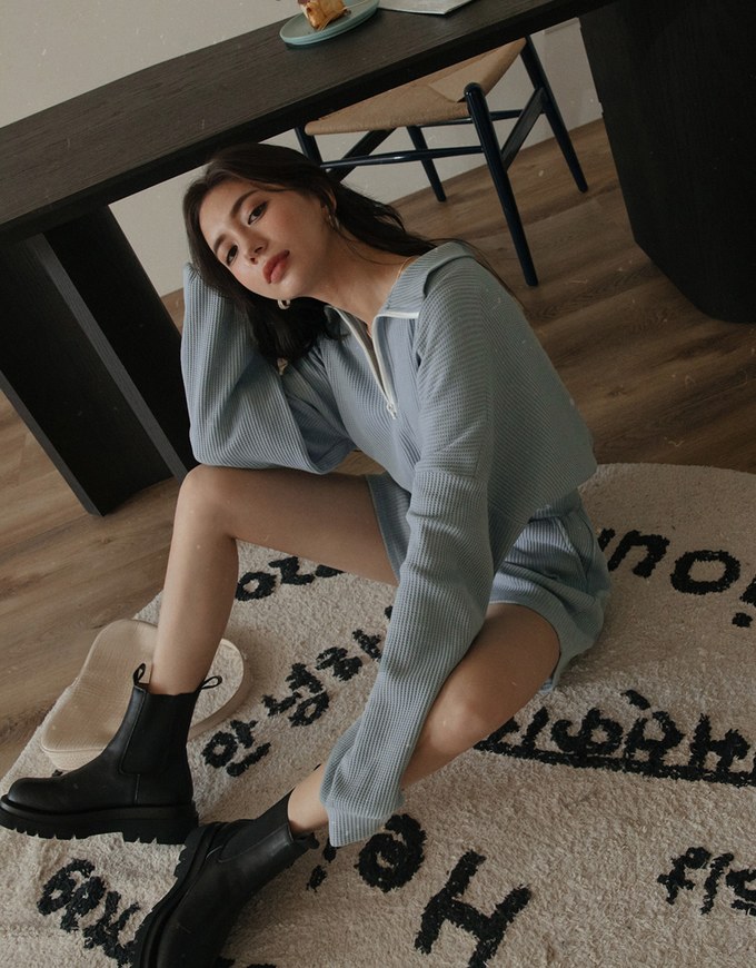 Stark Minimalism Zipped Cardigan + Short Set Wear