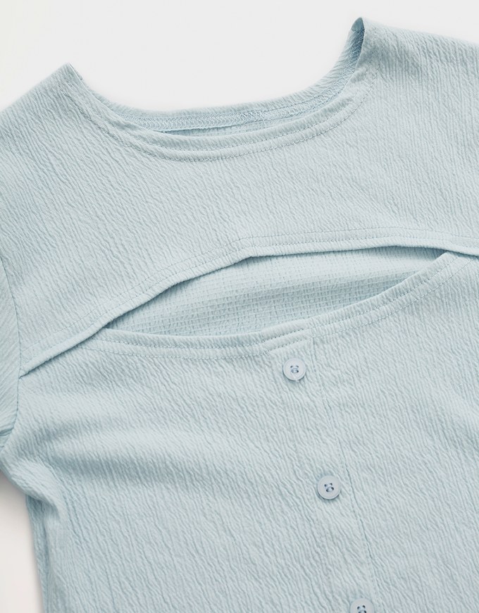 Sensual Front Hollow Buttoned Knit Top