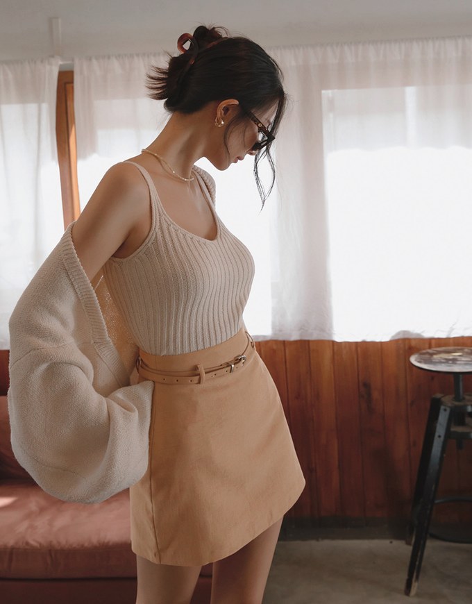 High Waisted Suede A-Line Mini Skirt (With Belt)