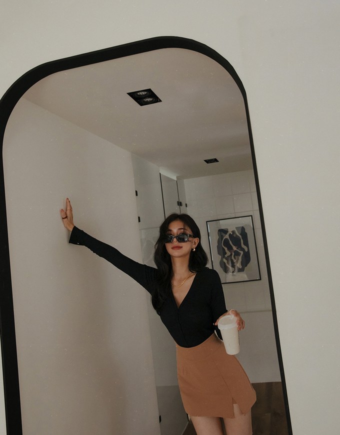 Stark Minimalism High Waisted Slimming Slit Skorts