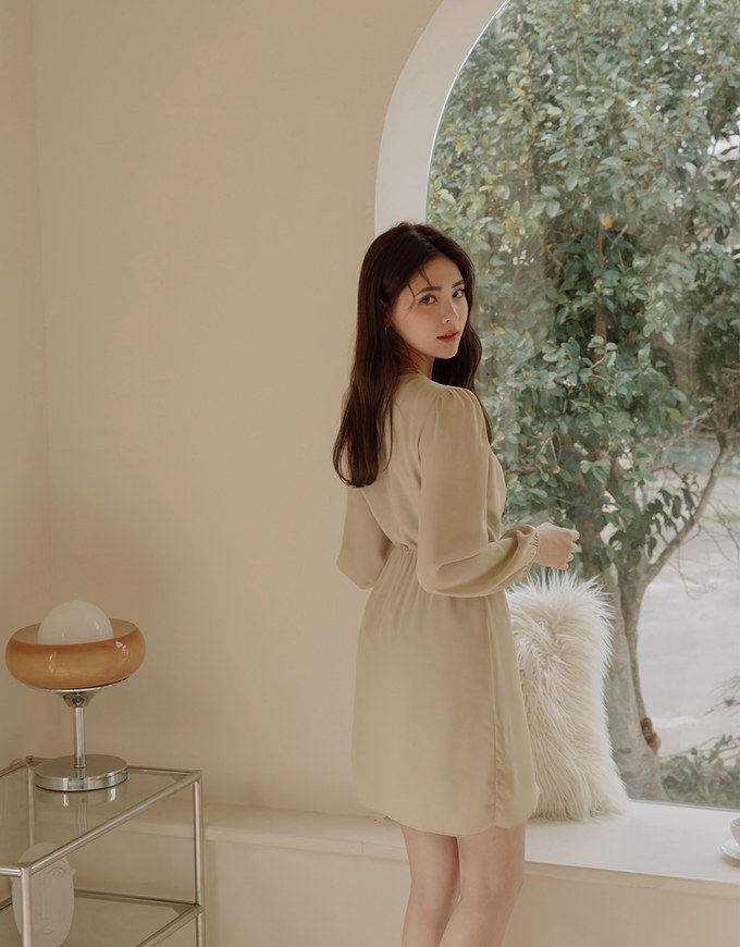 Voguish Layered Pleated Tie-Side Mini Dress