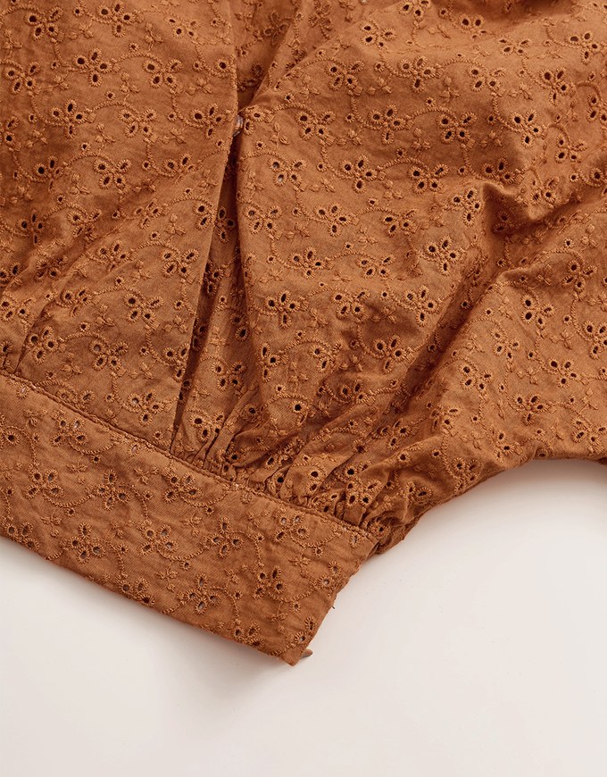 Embroidered Low-cut Lapel Crop Top