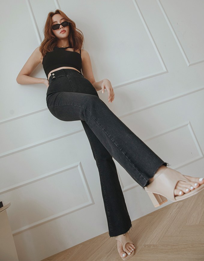 Regular Height- No Filter Snatched Waist Shape-Up Slimming Skinny-Fit Denim Jeans Boot Cut Pants 3.0