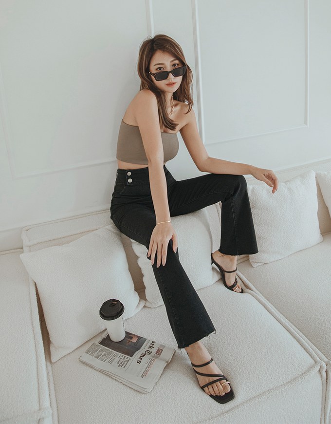 Petite Girl- No Filter Snatched Waist Shape-Up Slimming Skinny-Fit Denim Jeans Boot Cut Pants 3.0