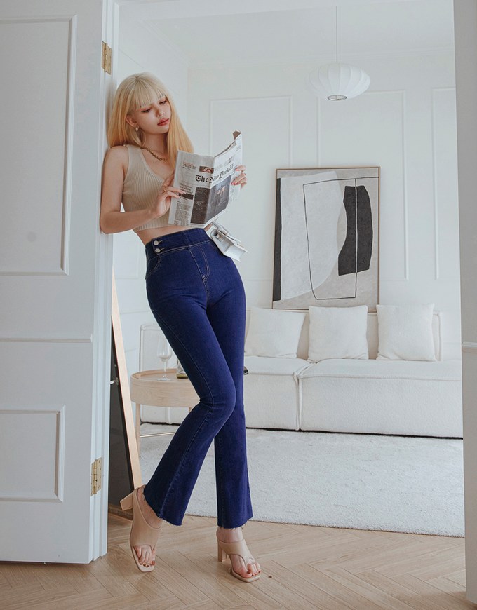 Tall Girl- No Filter Snatched Waist Shape-Up Slimming Skinny-Fit Denim Jeans Boot Cut Pants 3.0