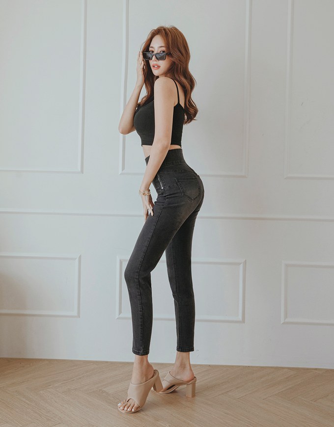 Regular Height- No Filter Snatched Waist Shape-Up Slimming Skinny-Fit Denim Jeans Pants 3.0