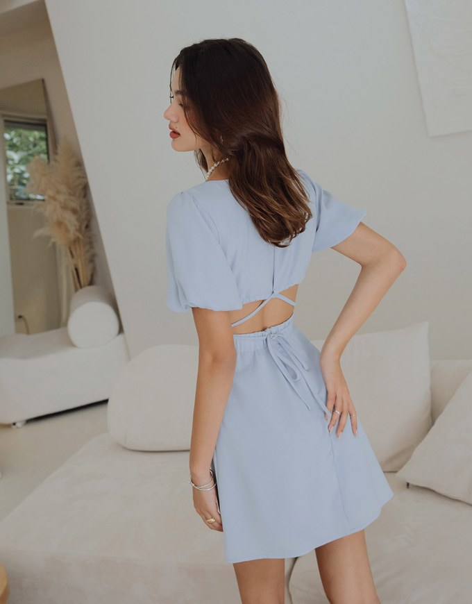 Vigorous Back-Slit Tie-Strap Hollow Waist Puff Sleeve Mini Dress
