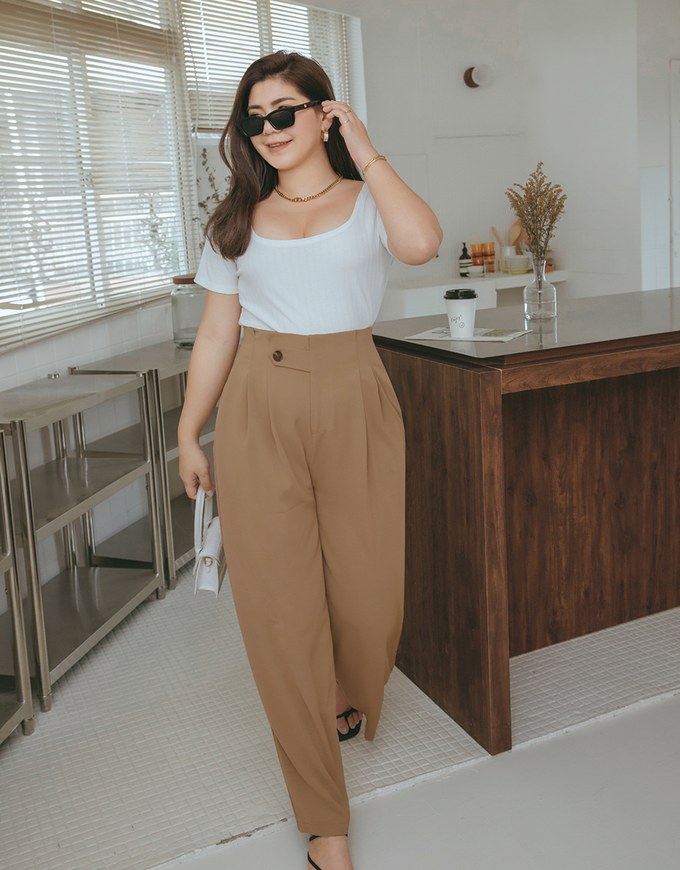 360° High Waisted Side-Button Pleated Wide Pants