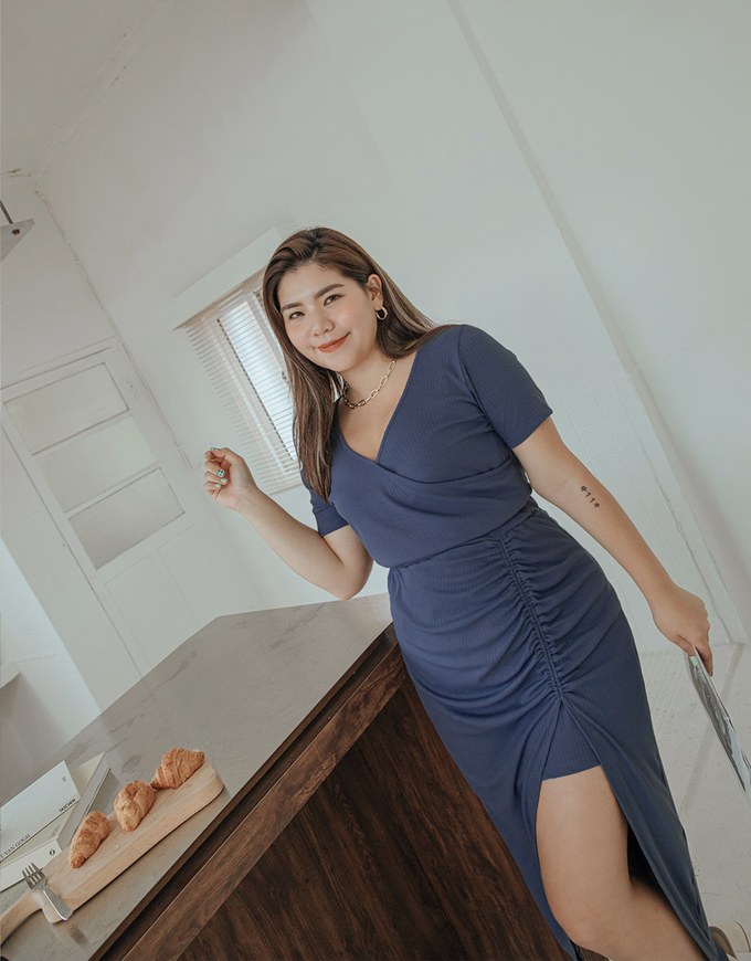 Voguish Curvy Side Ruched Slit Maxi Dress