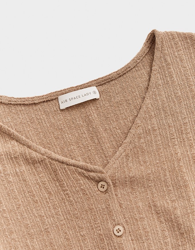 Minimal Chic V-Neck Embossed West-Tie Top