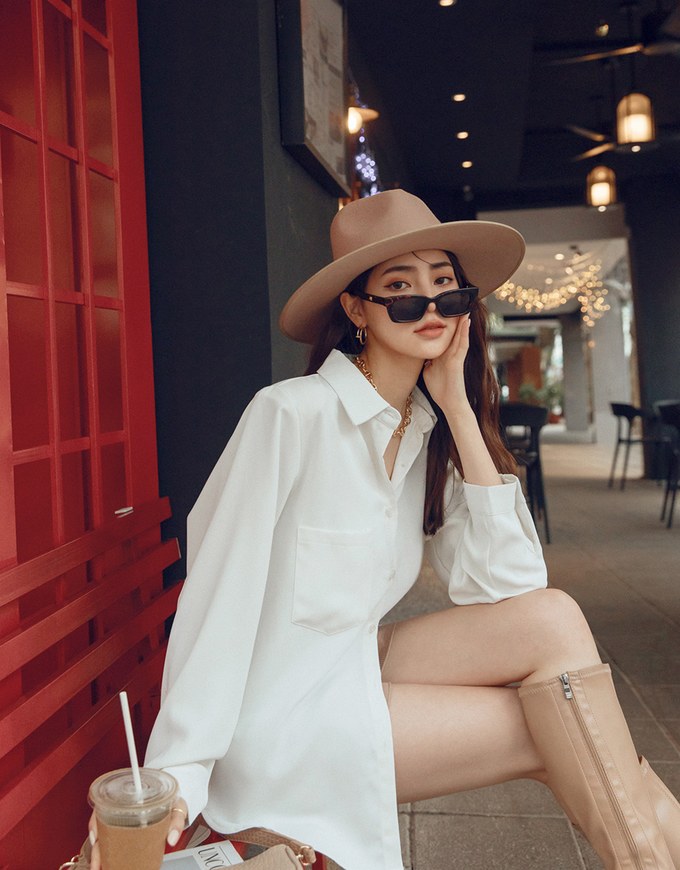Basic Versatile Anti-Wrinkle Iron Free Blouse Shirt (With Detachable Shoulder Pads)