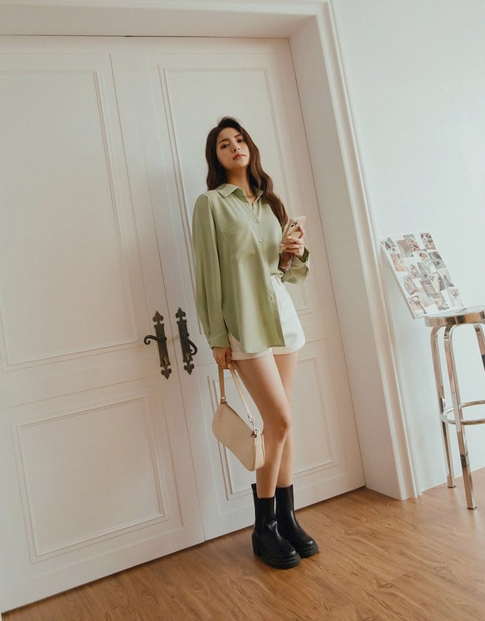 Basic Versatile Anti-Wrinkle Iron Free Blouse Shirt (With Detachable Shoulder Pads)