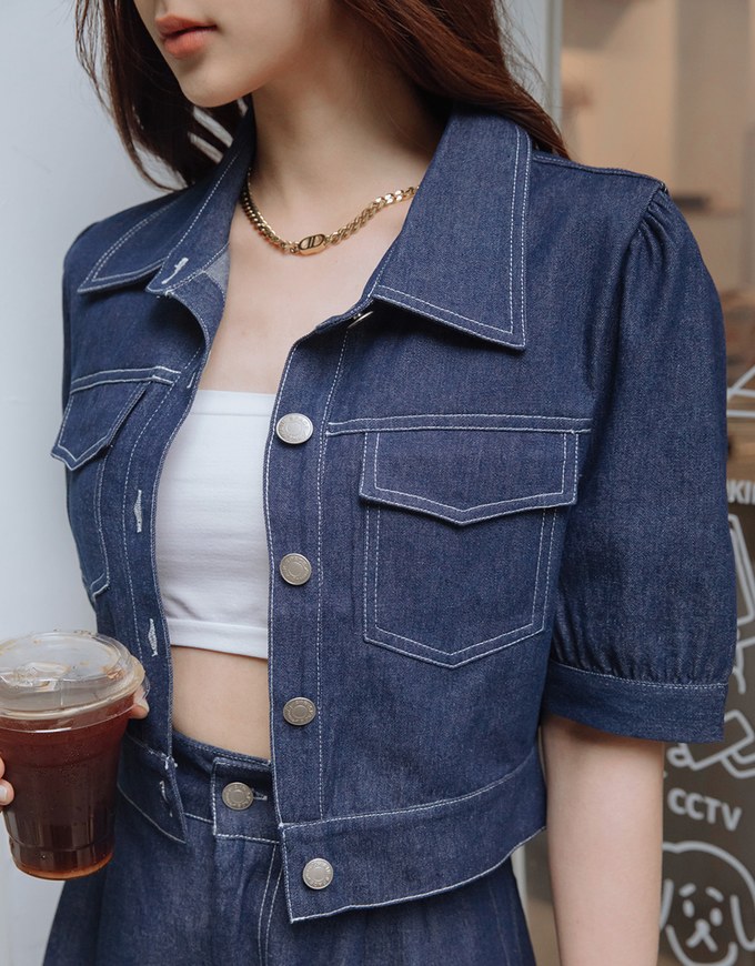 Elevated Casual Stitching Pocket Crop Blouse Shirt