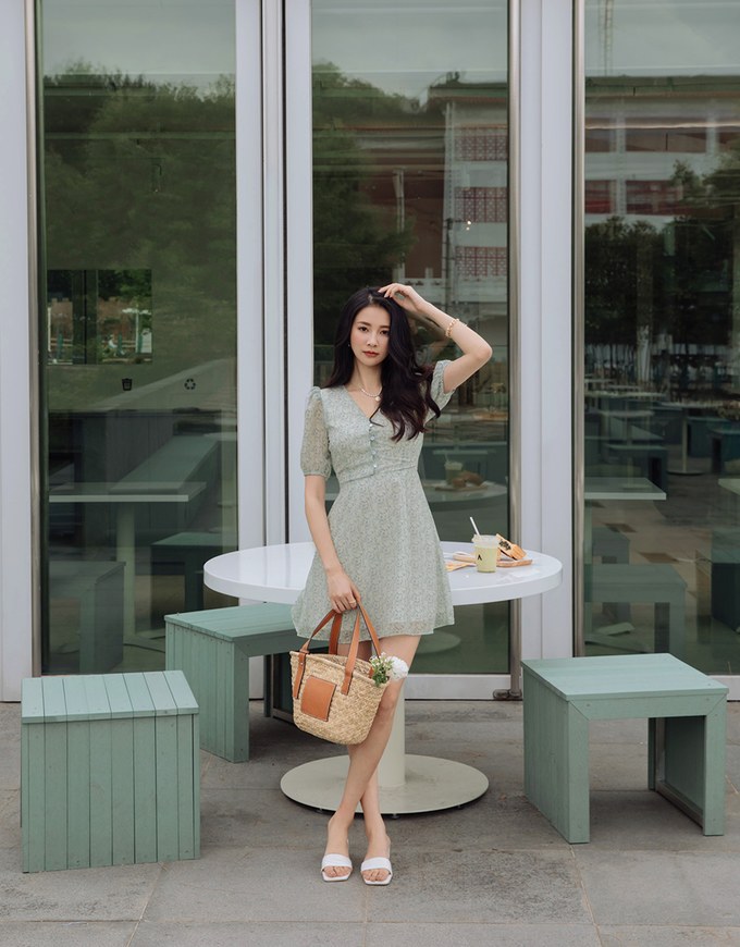 Sweet Sultry Ditsy Floral Mini Dress (With Shoulder Pads)