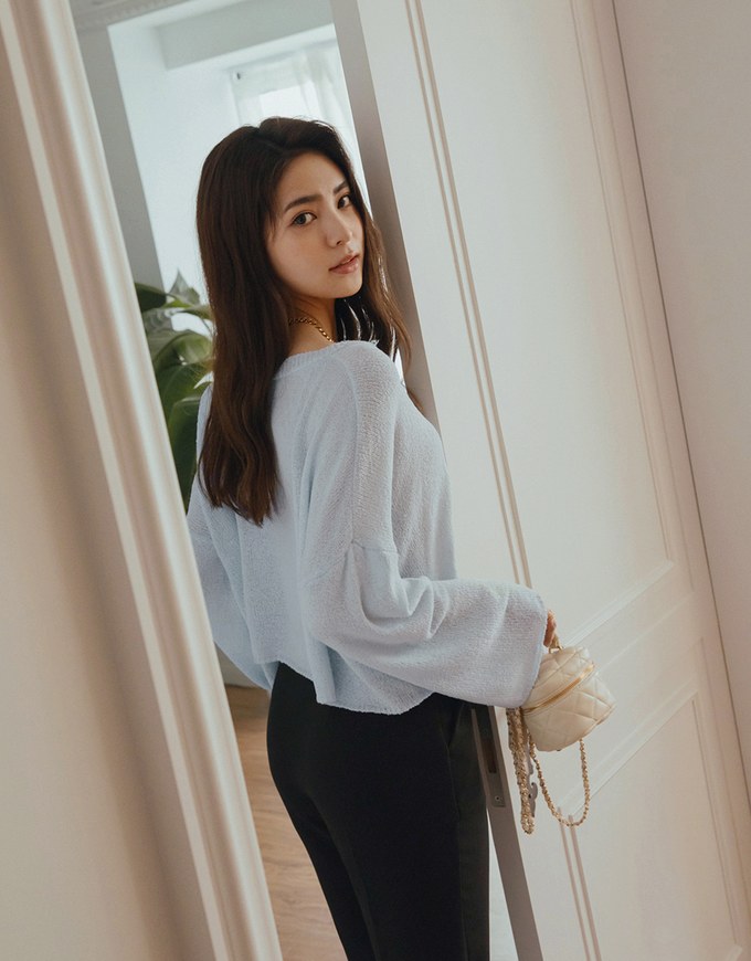 Laidback Wide Sleeves Knit Top