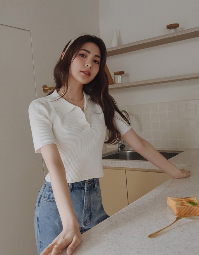 Laidback Panel Crisp Collar Top