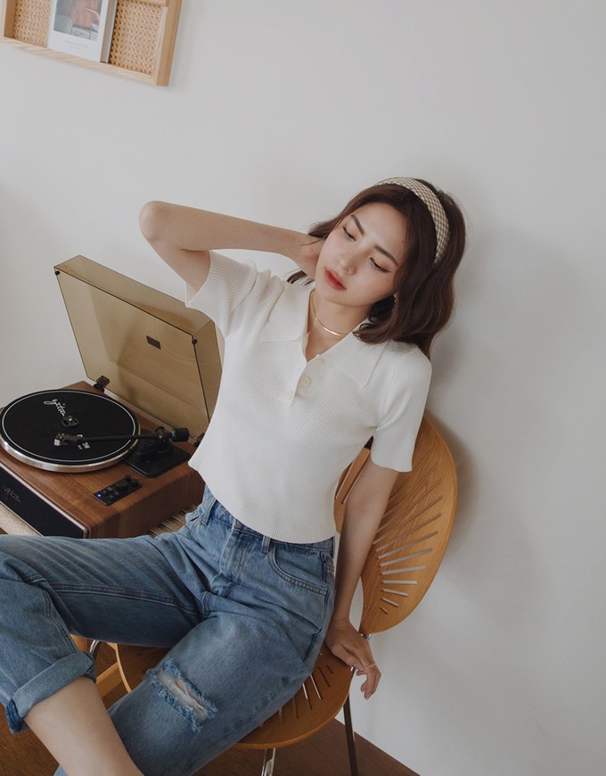 Laidback Panel Crisp Collar Top