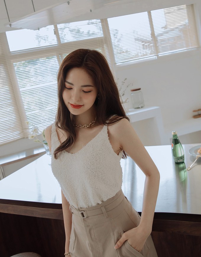 Elevated Detailing Plush Knit Cami Top