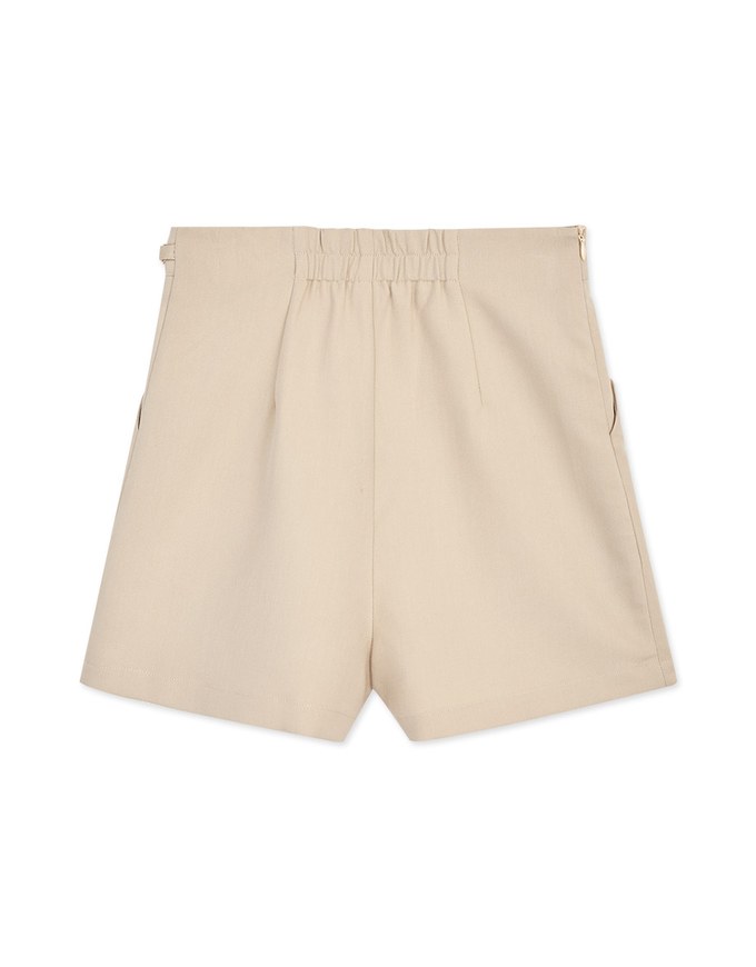 Enhanced Side-Metallic Chain Shorts