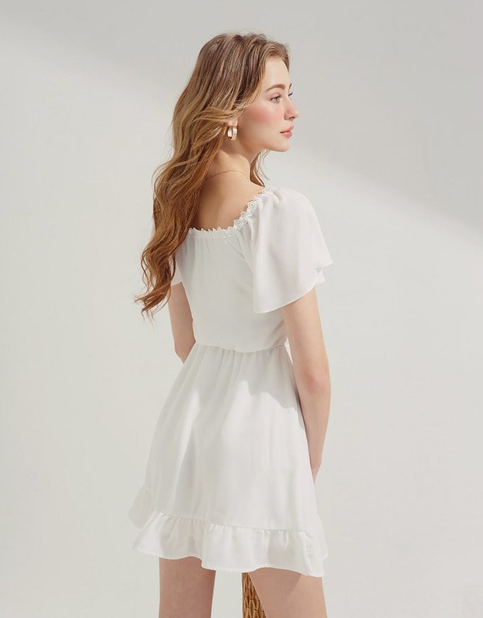 Rustic Bohême Ruffled Hem Lace Mini Dress