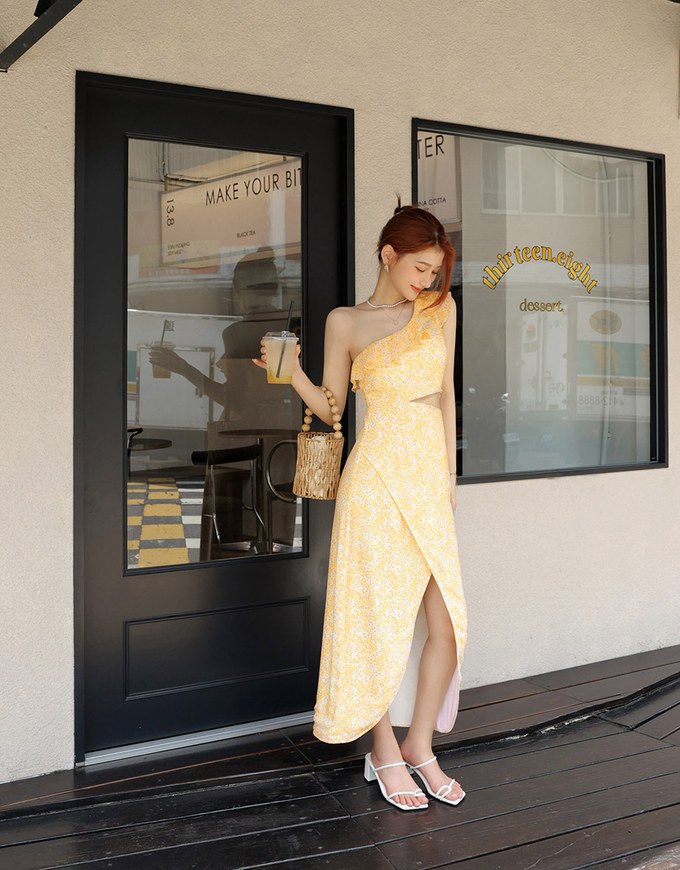 One-Shoulder Floral Slit Maxi Long Dress (With Padding)