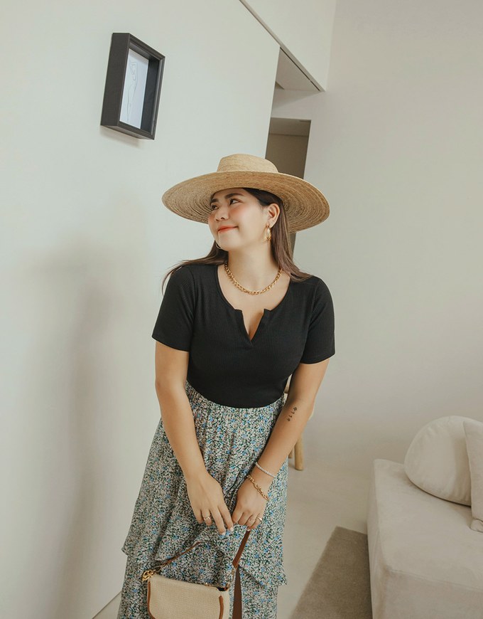 Décolleté V Neck Finest Crop Top