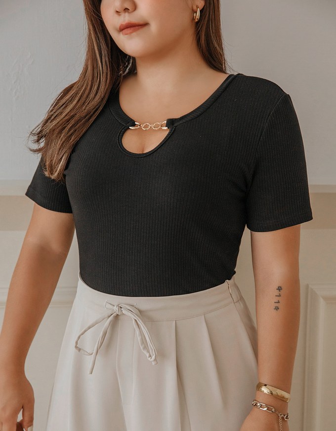Understated Elegant Metallic Chain Crop Top