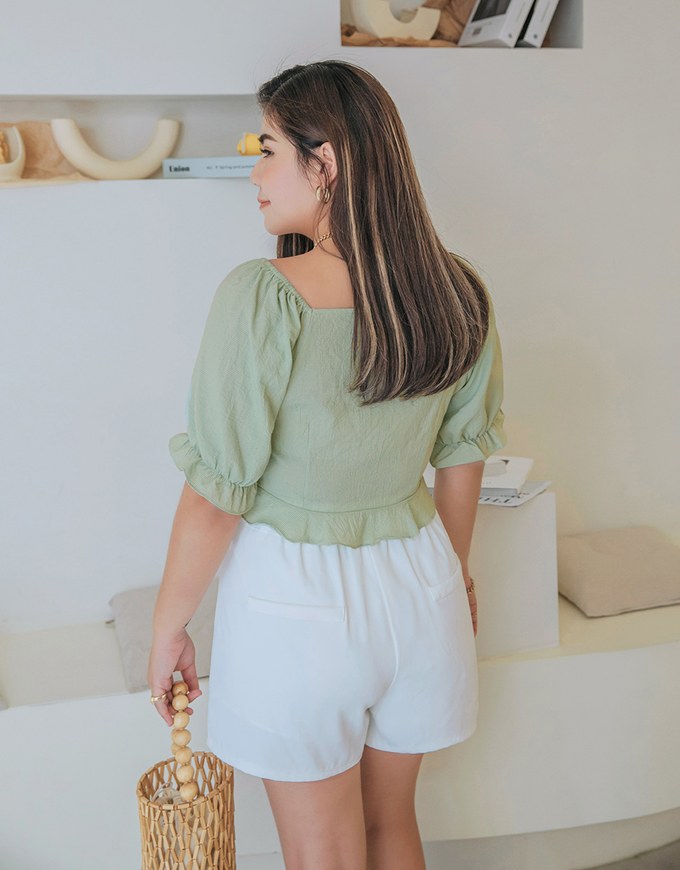 Fine Checkered Front Knot Puff Sleeve Crop Top