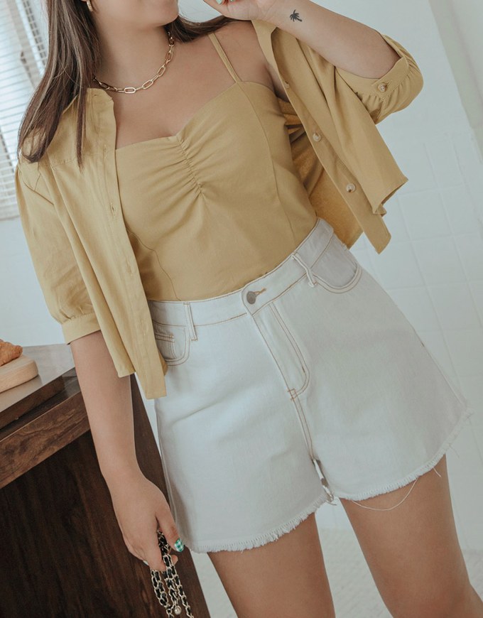 Iconic Seamline Ripped Shorts