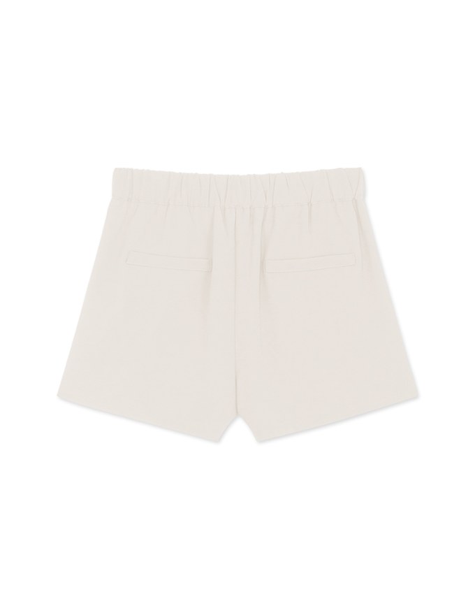 Simple Plain Pleated Slim Fit Shorts