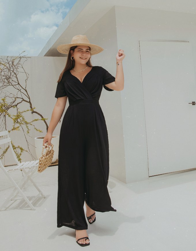 Classy Textured Pleated Jumpsuit