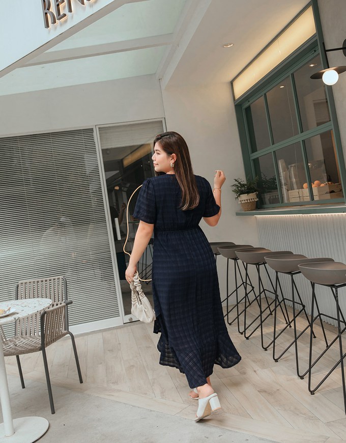 Sweet Sultry Textured Ruffled Maxi Dress