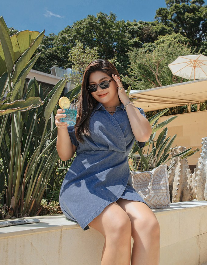 Voguish Arc Overlap Scrunch Denim Jeans Mini Dress