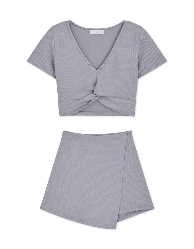 Stark Minimalism Front Twist Top + Skorts Set Wear