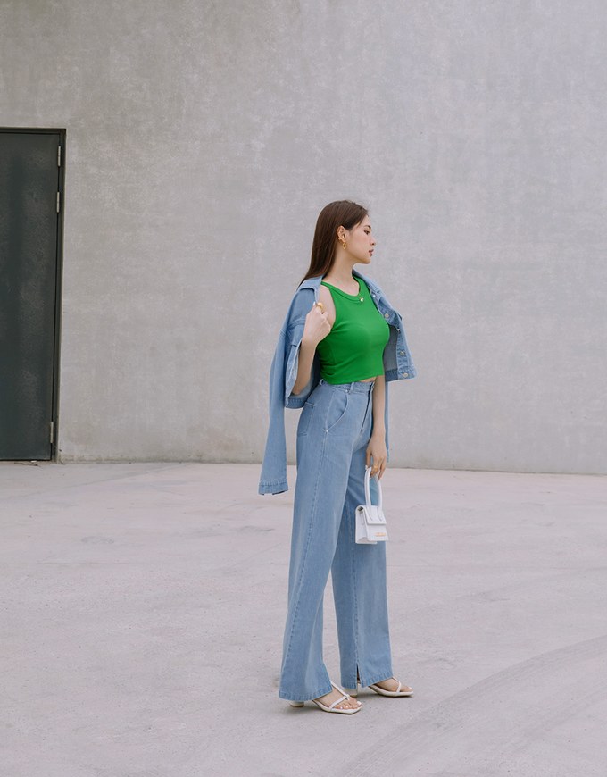 【Vacanza】Soigné Halter Knit Top (With Padding)
