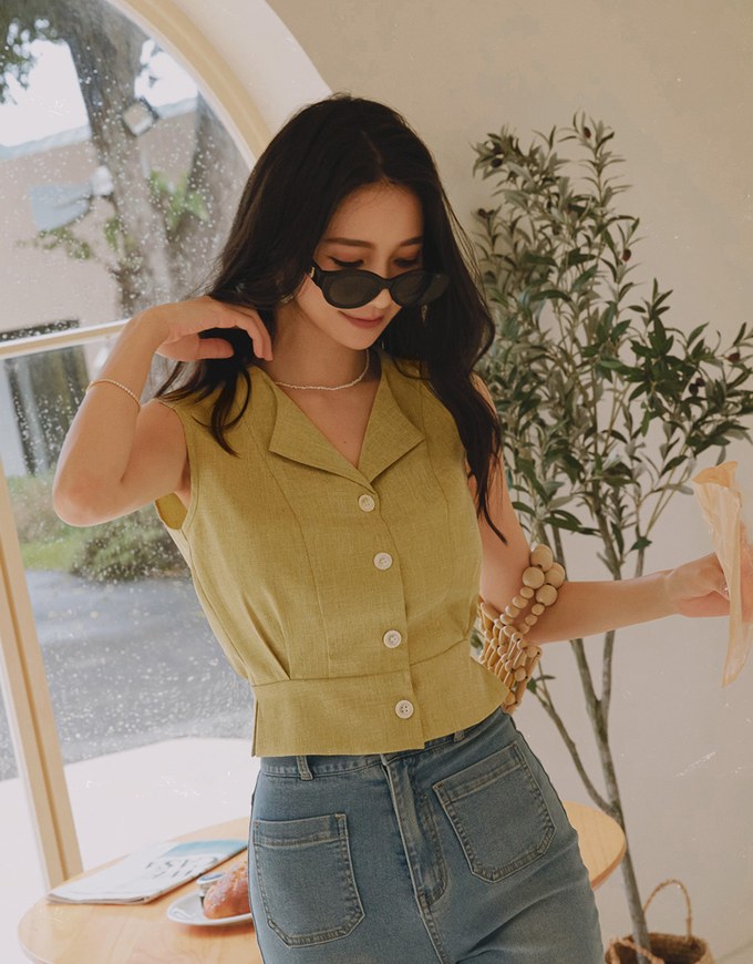 Smart Casual Lapel Buttoned Top