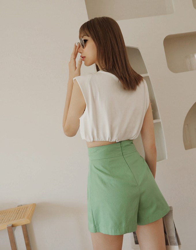 Bias-Cut Buttoned A-Line Skorts
