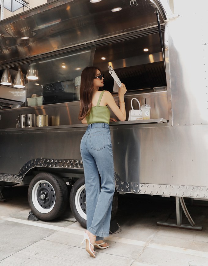 V-Notch Denim Jeans Flare Pants