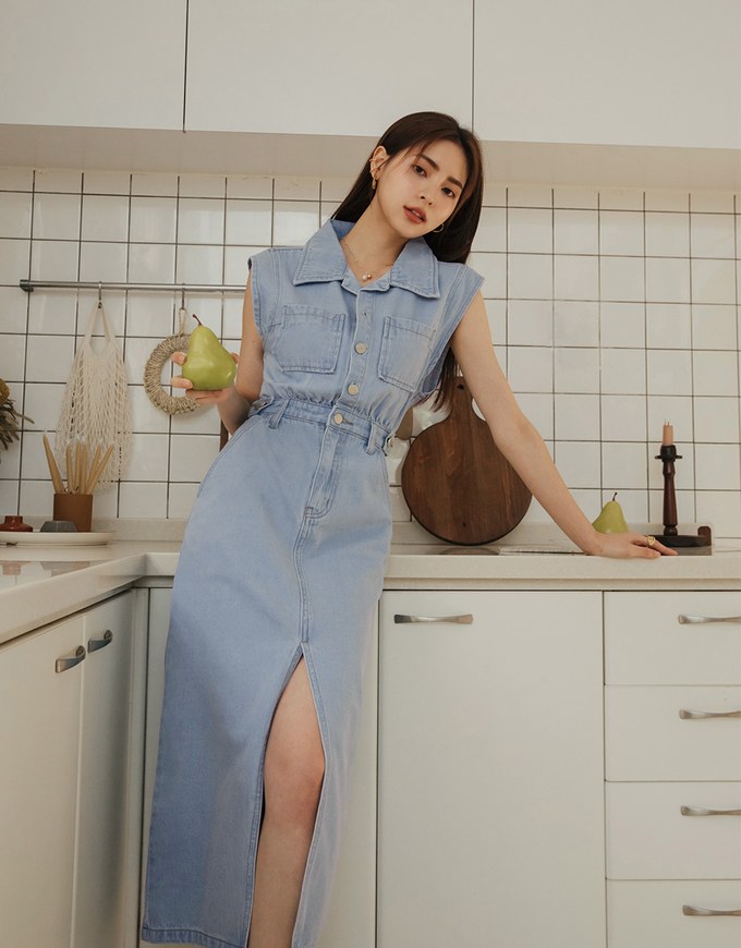 【Vacanza 】 Long Denim Jeans Dress With Lapel Collar And Placket Button Slit