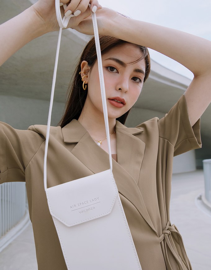【Vacanza 】Side Straps Short-Sleeved Padded Shoulder Blazer
