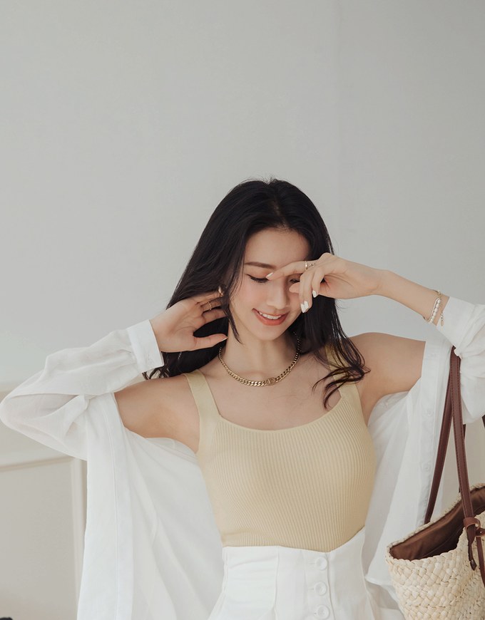 Minimalist Staple Knit Tank Top