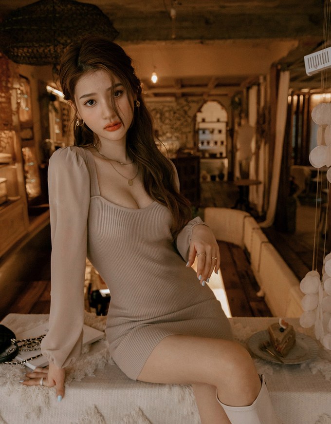 Square Neck Gauze Knit Mini Dress