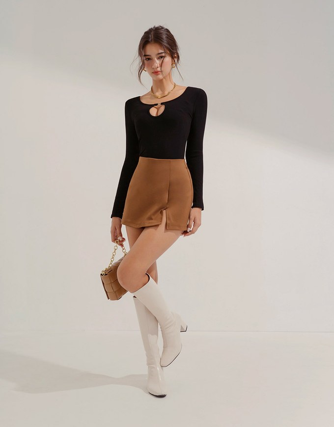 Gold Accessories Patterned Crop Top