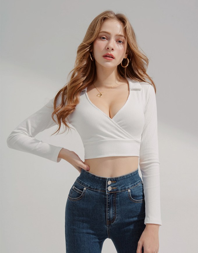 Overlap Lapel Low Cut Pitch Crop Top