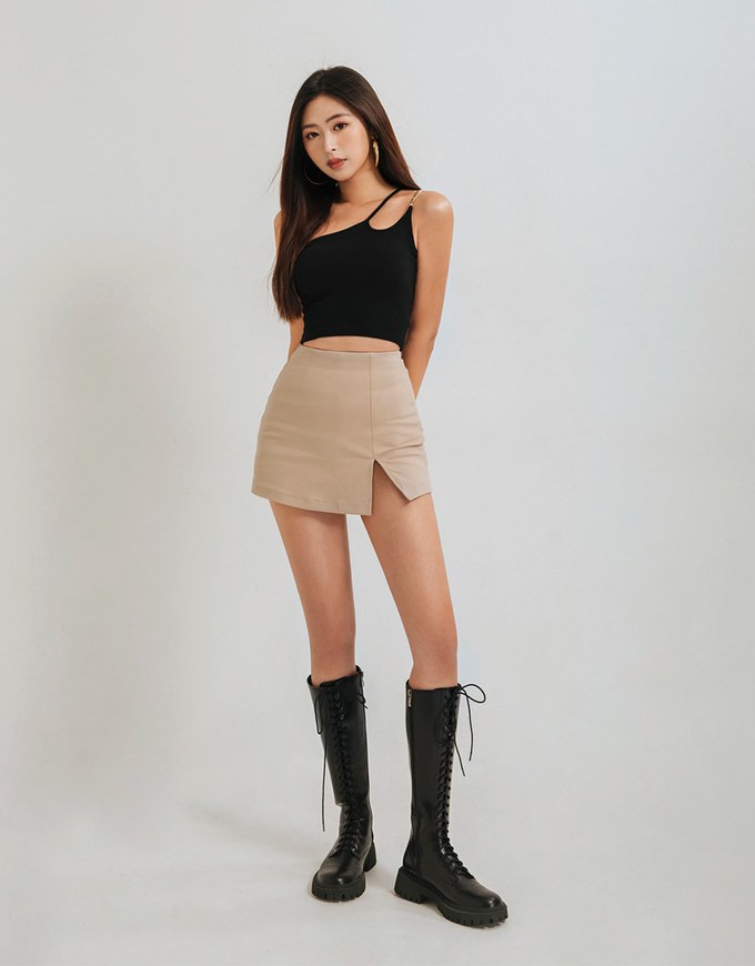 AIRY HOURGLASS K-pop Slimming Skorts