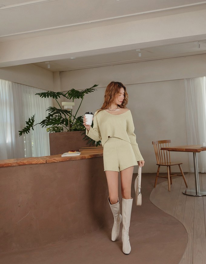 Soft Sloping Knit Set
