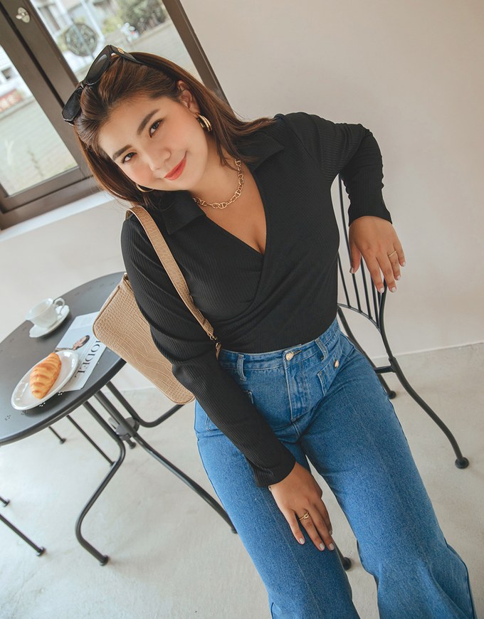 Straight-Grain Crop Top