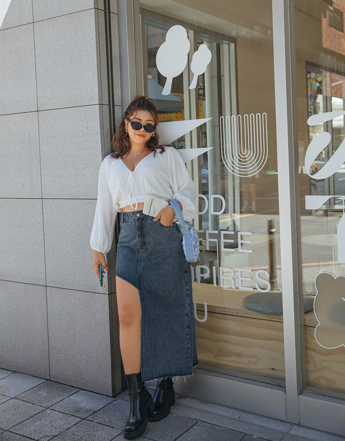 V Neck Creased Puff Sleeve Tie Ribbon Crop Top