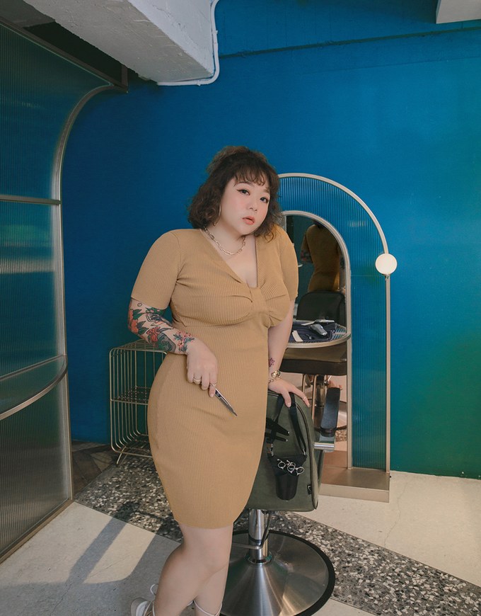 【Mi's Pick】Hollow Wrinkled SideSlit Knit Mini Dress