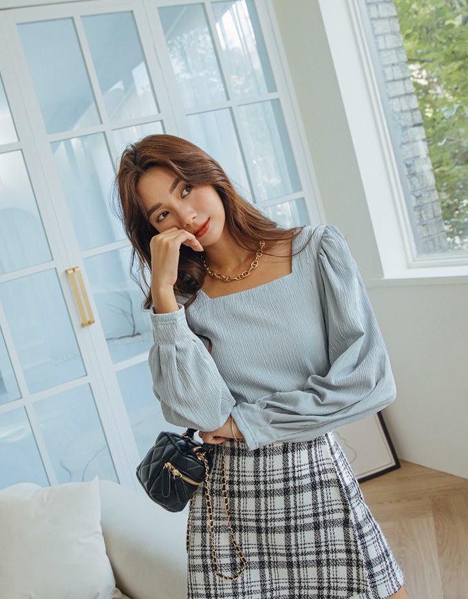 Square-Neck Puff-Sleeve Embossed Top